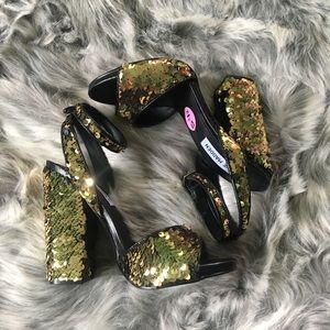 Steve Madden Ritzy Sandal